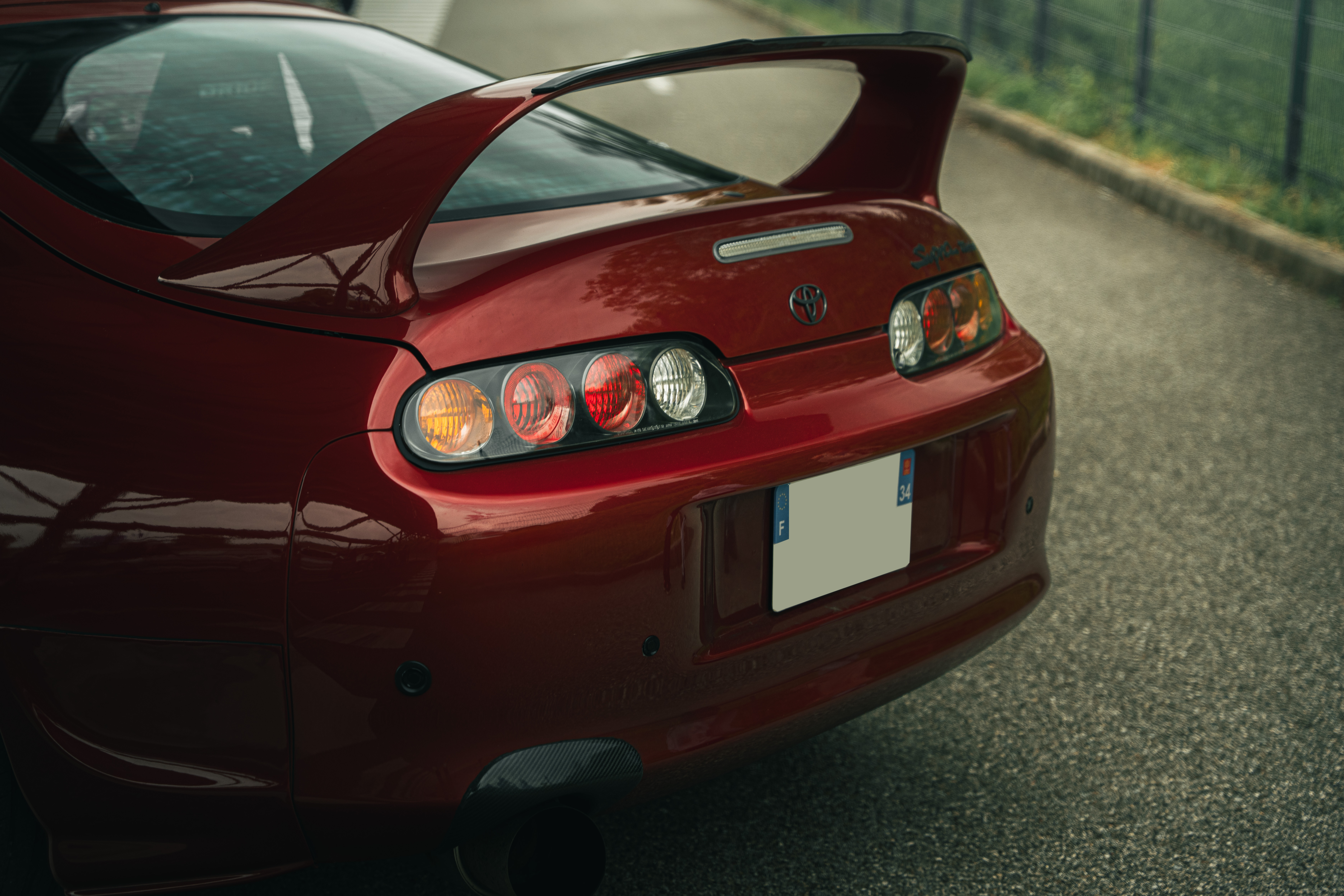 Automobile